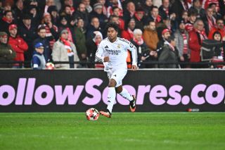 Mercato : Après l’OM, il snobe l’OL ?