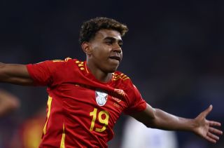 FC Barcelone : Après sa pubalgie, Lamine Yamal doit gérer un autre souci de taille…