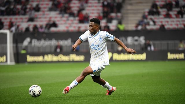 Mercato : Lorenzi veut ce défenseur prometteur mais l’OM n’a pas l’argent pour le signer…