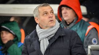 Mercato : Bruno Genesio tente un coup qui va faire marrer le PSG