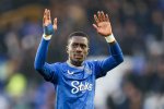 Mercato : Problématique pour le PSG, il file vers le club d’en face ?
