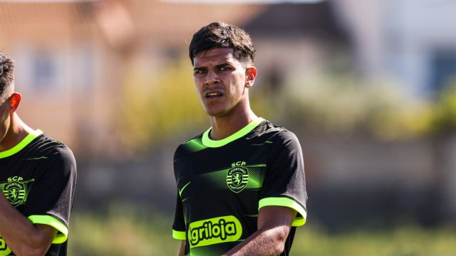 Portugais, prometteur et percutant : le PSG veut le signer !